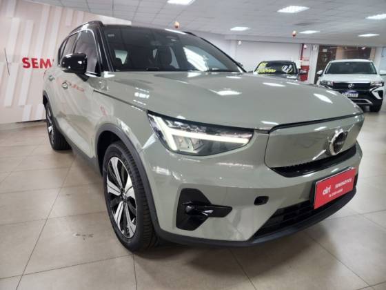 VOLVO XC40 P6 RECHARGE ELECTRIC PLUS VOLVO XC40 P6 RECHARGE ELECTRIC PLUS